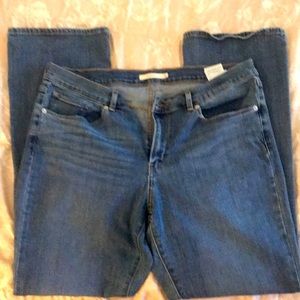 Levi jeans size 16